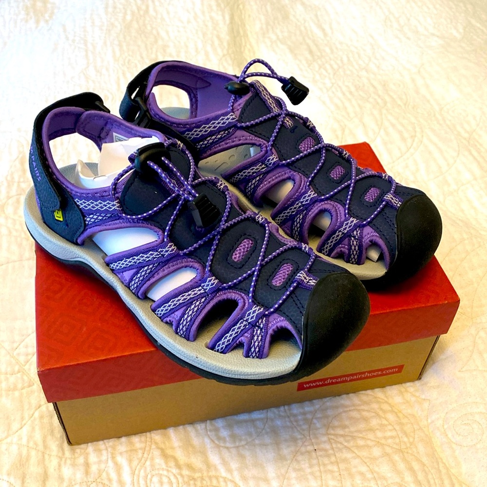 Sport sandals NWT